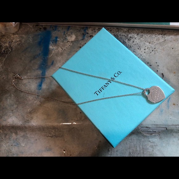 Auth Please Return to Tiffany & Co. Heart Necklace - Picture 3 of 10